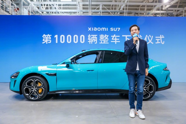 Xiaomi xuất xưởng 10.000 xe điện SU7 một tháng để kịp trả hàng