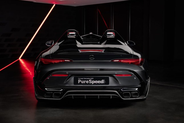Chiêm ngưỡng Mercedes-AMG PureSpeed hoàn toàn mới, giới hạn 250 chiếc