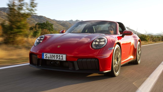 Porsche 911 động cơ hybrid đầu tiên lộ diện ảnh 8