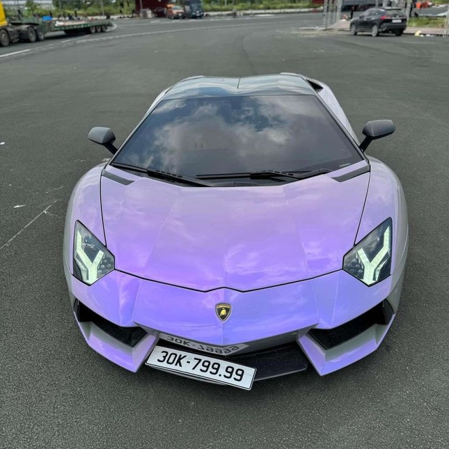 Siêu xe Lamborghini Aventador biển tứ quý 9 rao bán giá 22 tỷ đồng