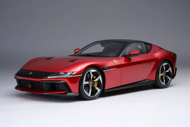 Mô hình siêu xe Ferrari đắt hơn một chiếc sedan mới ảnh 13