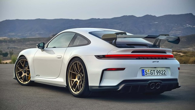 Porsche 911 GT3 2025 lộ diện ảnh 3