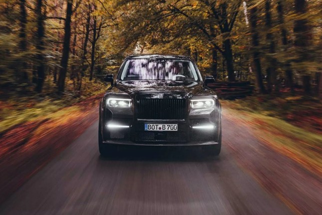 Rolls-Royce Cullinan ‘lột xác’ với bản độ carbon của Brabus ảnh 2