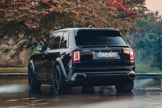 Rolls-Royce Cullinan ‘lột xác’ với bản độ carbon của Brabus ảnh 4