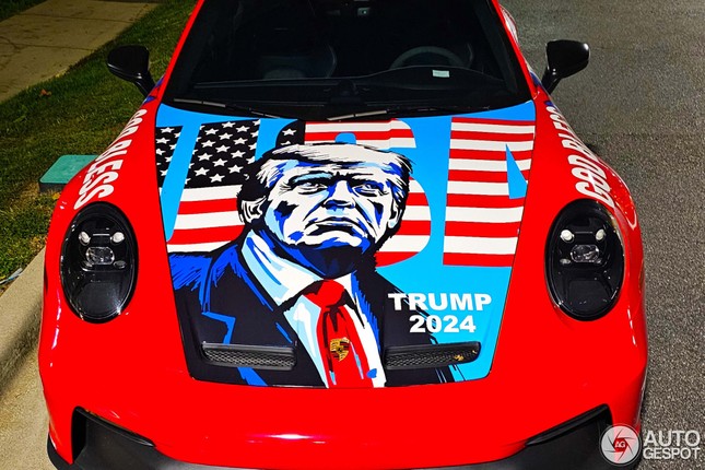 Chiếc Porsche 911 đặc biệt mừng ông Donald Trump thắng cử ảnh 4