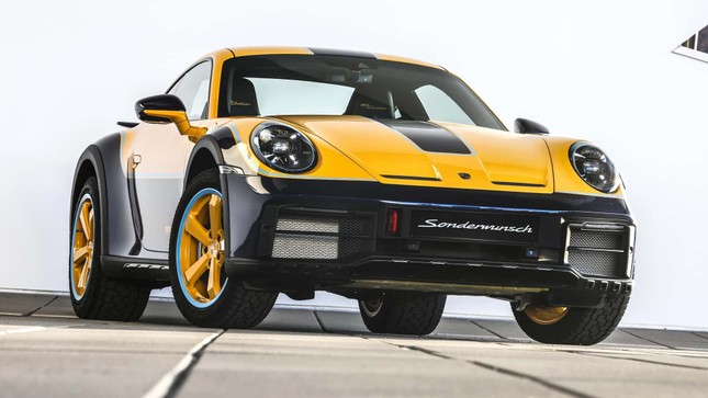 Chiếc Porsche 911 Dakar cuối cùng xuất xưởng ảnh 1