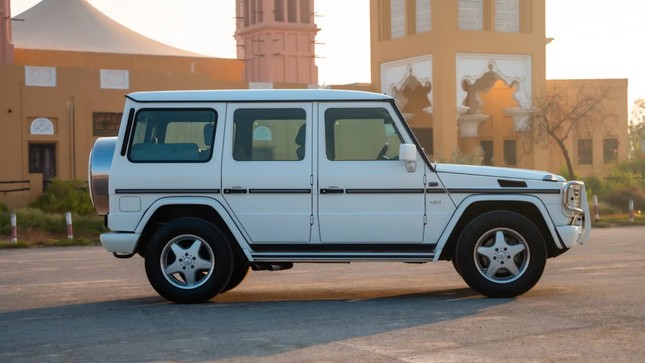 Mercedes G63 phiên bản V12 cực hiếm lên sàn đấu giá ảnh 2