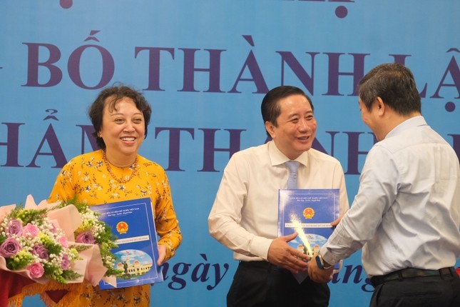 Điều động, chỉ định, bổ nhiệm nhân sự chủ chốt ở 3 tỉnh, thành phía Nam ảnh 3