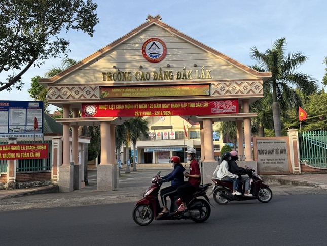 Công an vào cuộc điều tra vụ nam sinh tử vong khi thực hành nối điện ảnh 1