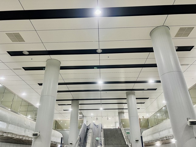Cận cảnh ga lớn nhất tuyến metro số 1 Bến Thành - Suối Tiên đang hoàn thiện ảnh 11