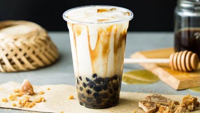 Suy thận vì uống hai cốc trà sữa mỗi ngày ảnh 2