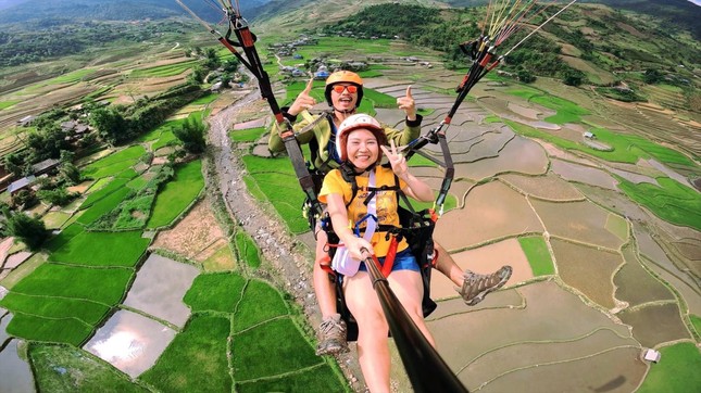 Di tích Điện Biên Phủ hút khách trong kỳ nghỉ lễ ảnh 1