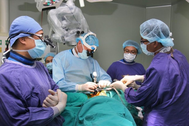 Gói thầu hơn 400 tỷ đồng giải 'cơn khát' vật tư y tế ảnh 1