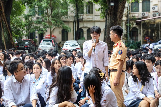 Luật Trật tự, an toàn giao thông đường bộ có hiệu lực từ 1/1/2025: Cấm tuyệt đối nồng độ cồn ảnh 1