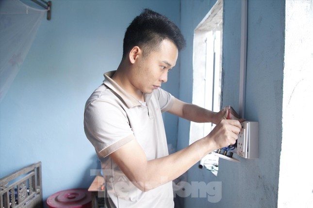 Mang yêu thương đến đồng bào dân tộc ảnh 2