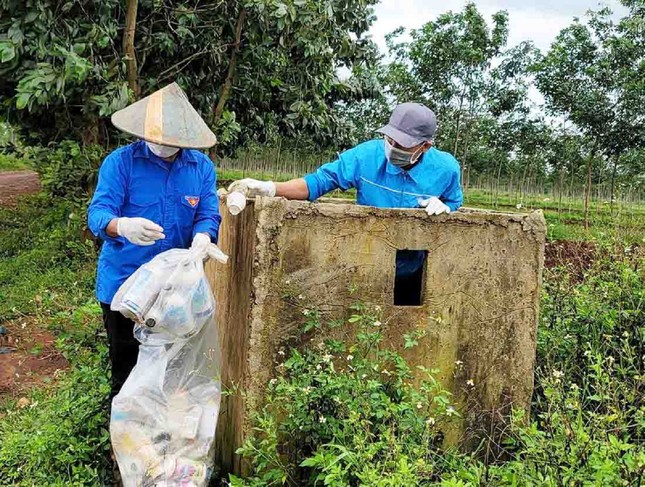 Tuổi trẻ Đắk Lắk xóa nhiều điểm đen rác thải ảnh 6