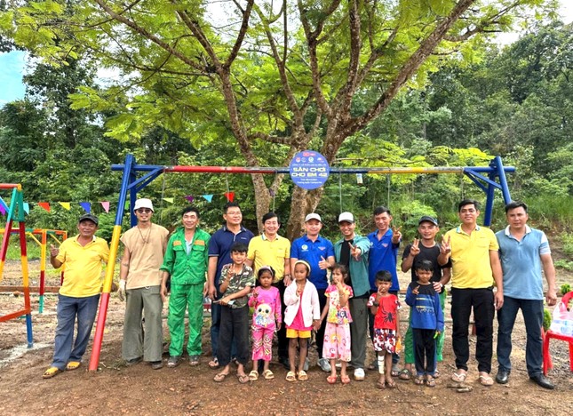 Đoàn viên thanh niên sáng tạo sản phẩm tái chế vì môi trường ảnh 10