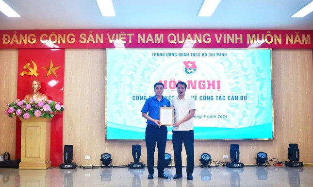 Trung ương Đoàn công bố quyết định về công tác cán bộ ảnh 1