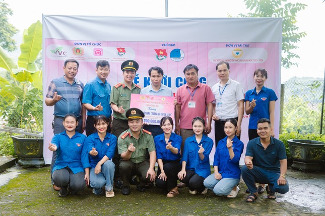 Tuổi trẻ công an Sơn La xây dựng trường học cho trẻ em vùng khó khăn ảnh 7
