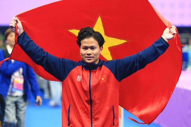 Chàng trai sở hữu 'bộ sưu tập' huy chương quốc tế và hành trình bước qua nỗi sợ hãi ảnh 1