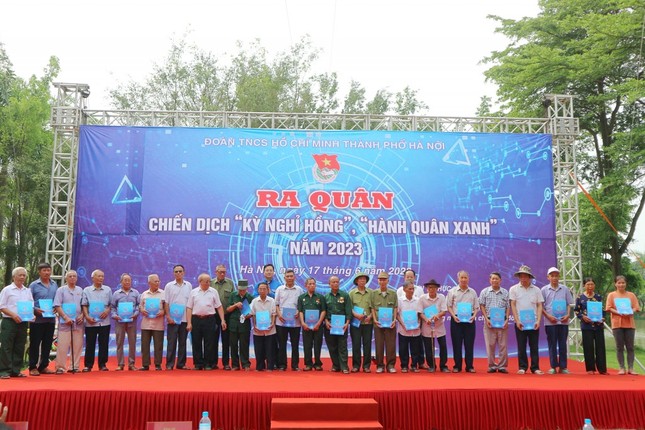 Tuổi trẻ Công an Hà Nội tuyên truyền pháp luật về an ninh, trật tự trên mạng xã hội ảnh 1