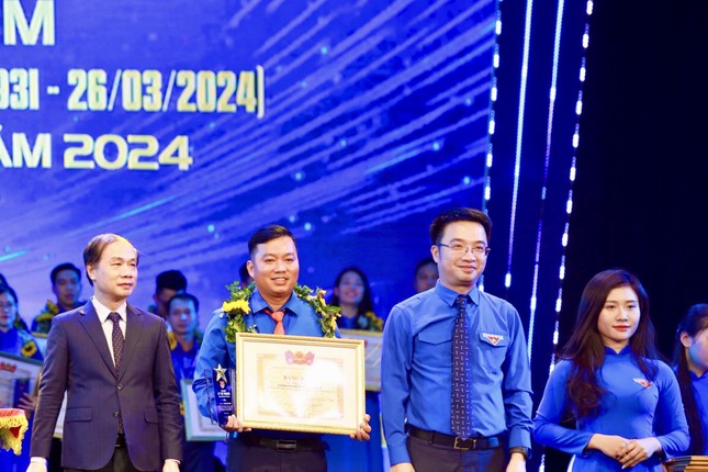 Cán bộ Đoàn duy nhất ở Quảng Trị được trao tặng giải thưởng Lý Tự Trọng năm 2024 ảnh 2