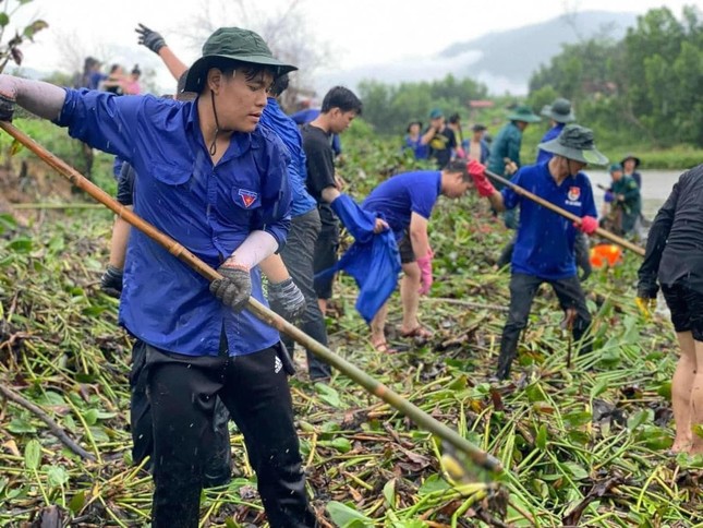  Tạo bước đột phá để hoàn thành chỉ tiêu, nhiệm vụ, giải pháp của Năm Thanh niên tình nguyện ảnh 5