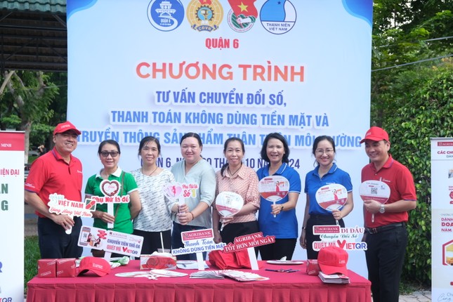 Đồng hành với thanh niên công nhân ở TPHCM ảnh 5