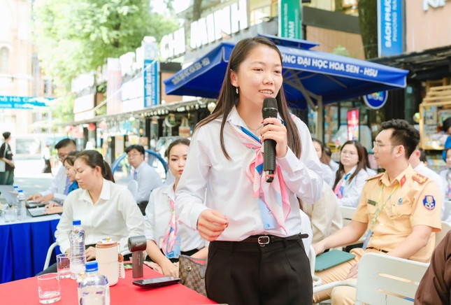 Phấn đấu mỗi ngày để lá cờ Việt Nam tung bay trên đấu trường quốc tế ảnh 2