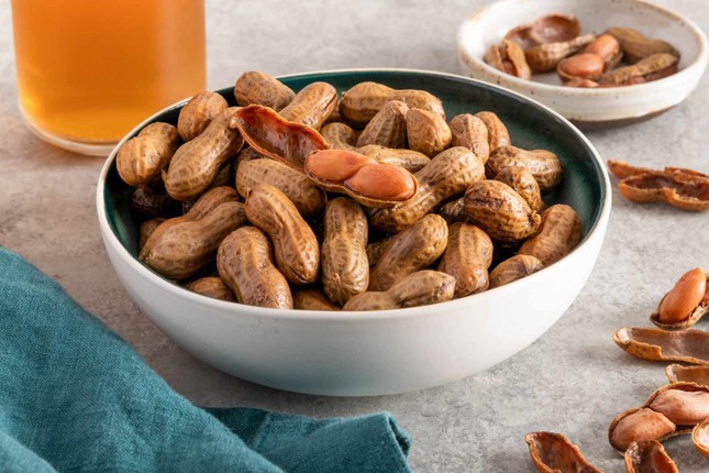 Dấu hiệu cảnh báo bệnh gout mà bạn không ngờ tới ảnh 2