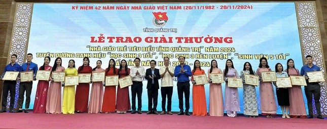 Khánh Hòa, Quảng Trị tuyên dương nhà giáo trẻ tiêu biểu ảnh 4