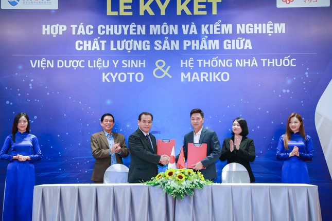 Chuỗi nhà thuốc Mariko đẩy mạnh hợp tác chuyên môn và kiểm nghiệm sản phẩm trong hệ thống ảnh 1