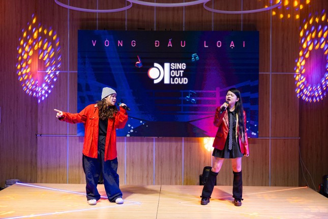 Đại diện 55 trường THPT toàn quốc tranh tài tại vòng đấu loại trực tiếp của Sing Out Loud 2024 ảnh 1