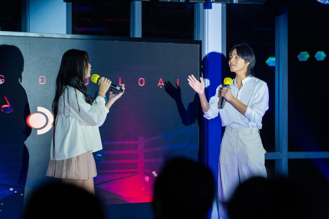 Đại diện 55 trường THPT toàn quốc tranh tài tại vòng đấu loại trực tiếp của Sing Out Loud 2024 ảnh 3