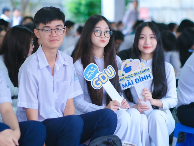 Học cách rèn luyện sự tự tin thông qua chương trình 'Để trở thành công dân số' ảnh 3
