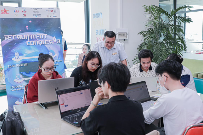 Chọn xét tuyển sớm ngành quản trị nhân lực UEF để tạo lợi thế riêng ảnh 3