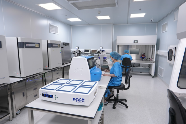 IVF Việt Nam: Tỷ lệ thành công cao nhưng chi phí thấp nhất thế giới ảnh 1