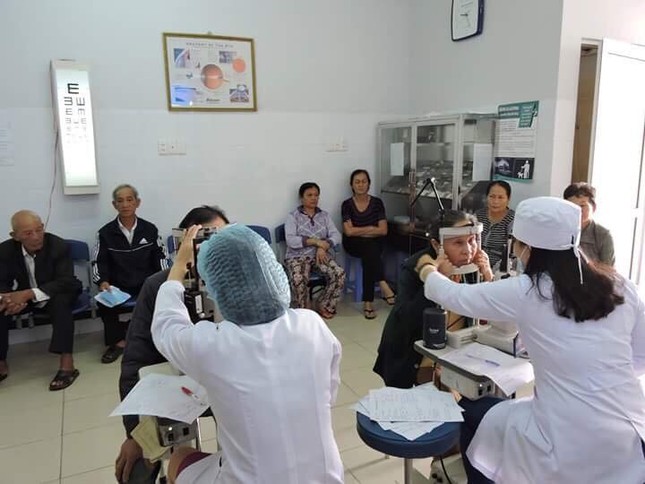 Tại sao cần khám chuyên khoa mắt định kỳ sau 40 tuổi để tầm soát bệnh Glôcôm ảnh 3