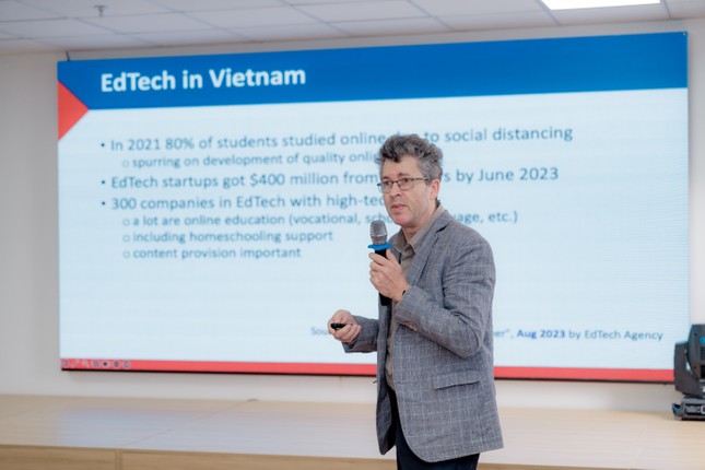 50 lãnh đạo doanh nghiệp bàn về tương lai của AI tại hội thảo quốc tế ICISN 2024 ảnh 3