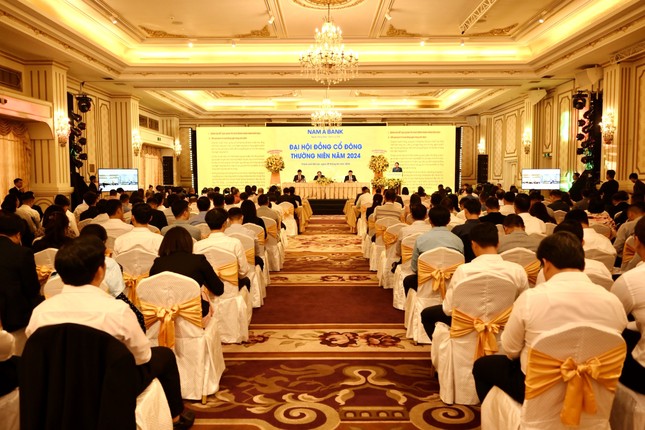 Nam A Bank tổ chức thành công Đại hội đồng cổ đông thường niên năm 2024 với những quyết sách chiến lược ảnh 1