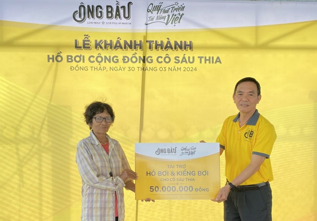 Quỹ phát triển tài năng Việt tặng hồ để dạy bơi cho trẻ em nghèo ảnh 1