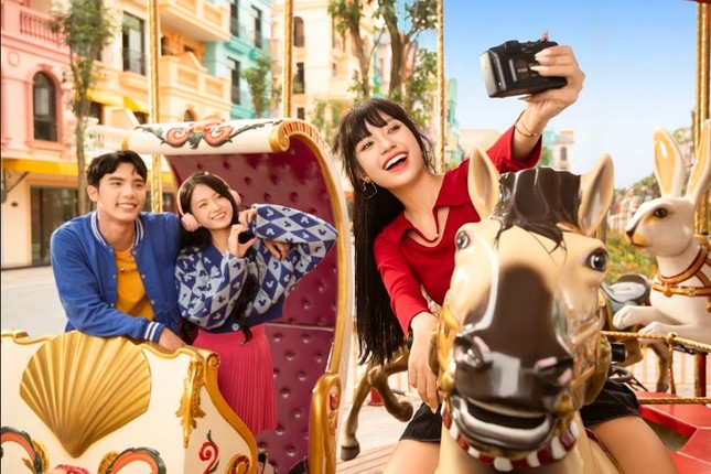 Chuỗi trải nghiệm hẹn hò vui hết nấc ở Grand World cho các cặp đôi ảnh 1