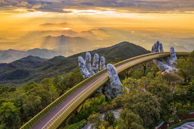 Vietravel giải nhiệt mùa du lịch hè với bộ sản phẩm kích cầu giảm tới 40% ảnh 2