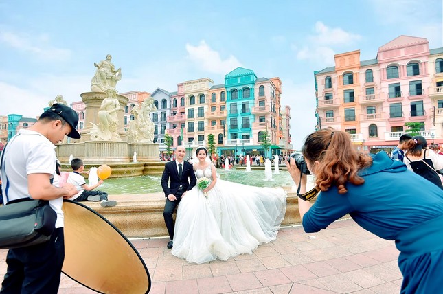 'Thiên đường tình yêu' khiến đôi lứa xiêu lòng ở phía Đông Hà Nội ảnh 2