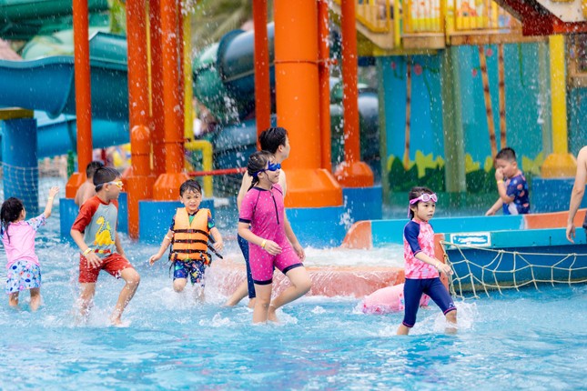 Cư dân Vinhomes: Quanh năm hội hè, 4 mùa sôi động ảnh 1