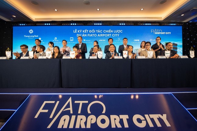 Thang Long Real Group ký kết đối tác chiến lược dự án Fiato Airport City ảnh 1