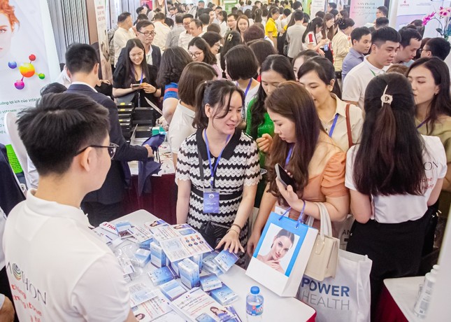 Emothion đồng hành cùng Hội nghị Khoa học Bệnh viện Da liễu Hà Nội 2024 ảnh 2