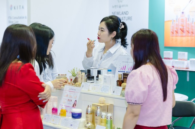 Nhiều quà tặng miễn phí tại Vipremium 2024 tại TPHCM ảnh 1
