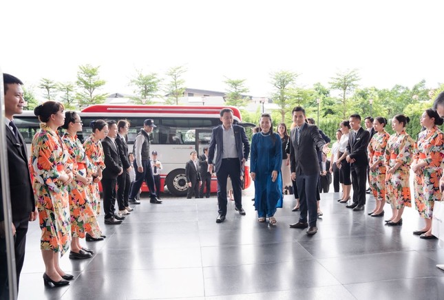 Ghé thăm Lynn Times Thanh Thủy cùng ngài Thống đốc tỉnh Shimane và phái đoàn Nhật Bản ảnh 2