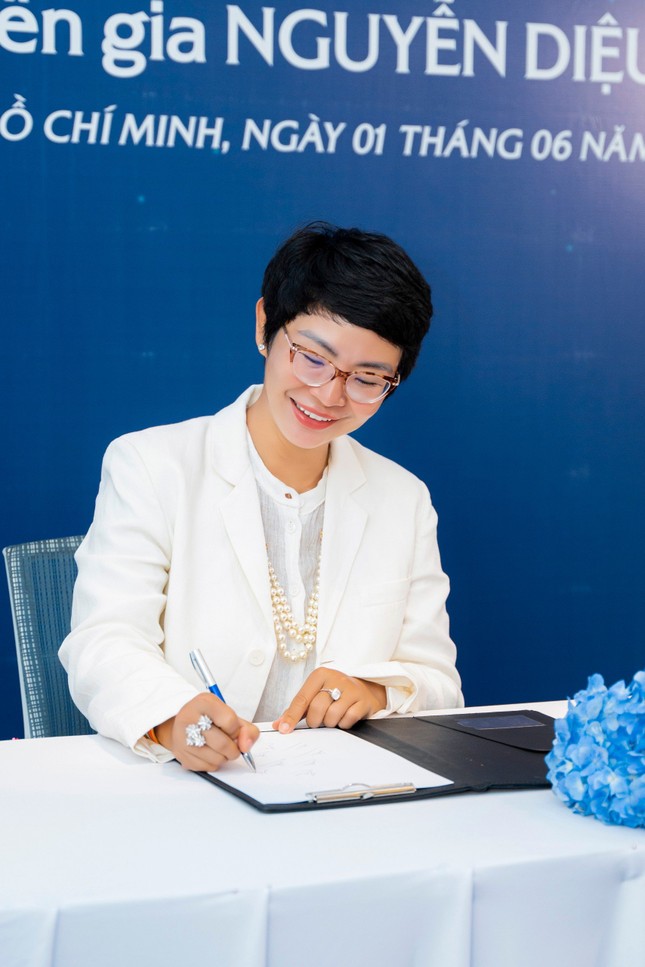 Chuyên gia Nguyễn Diệu Hiền trở thành cổ đông của AQUA CLINIC ảnh 3